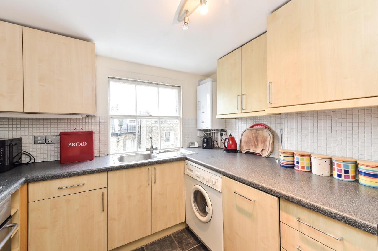 Appartamento Smart Flat Near Pimlico Tube Londra Esterno foto
